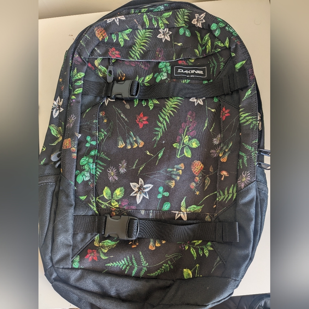 Dakine Mission Floral Backpack